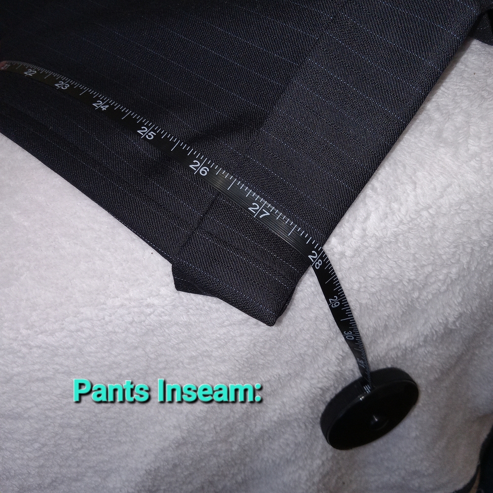 Jos A Bank Black 100% Wool Pinstriped Full Suit Set Blazer Size 38S Pants 32x28 - Picture 15 of 15